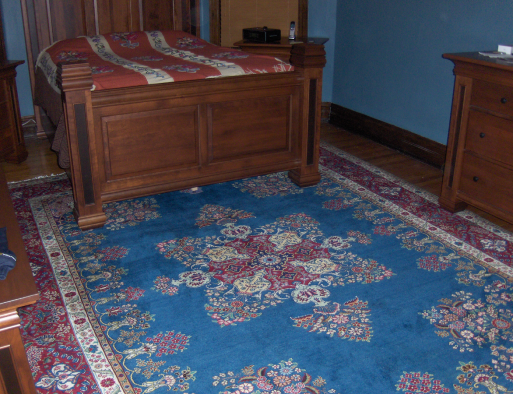 Hand Knotted Tabriz Rug In The Bedroom