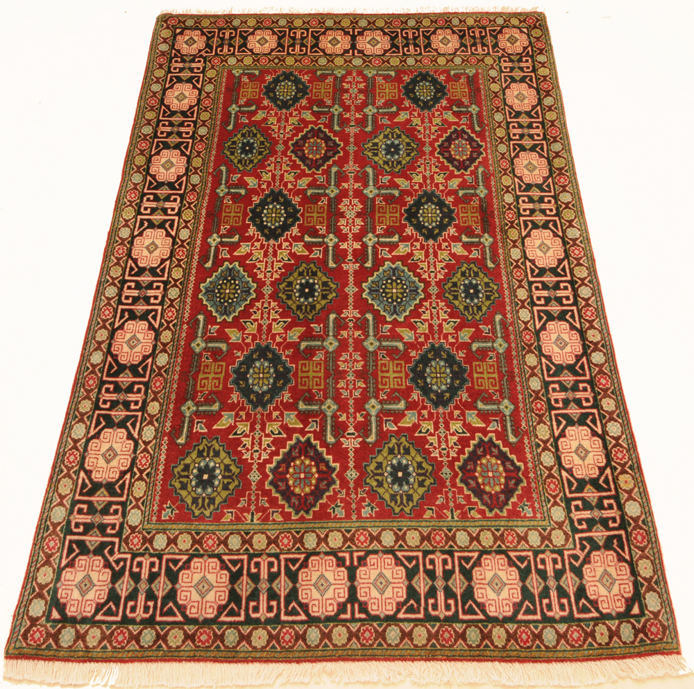 Tabriz 3 2 x 5 catalina rug