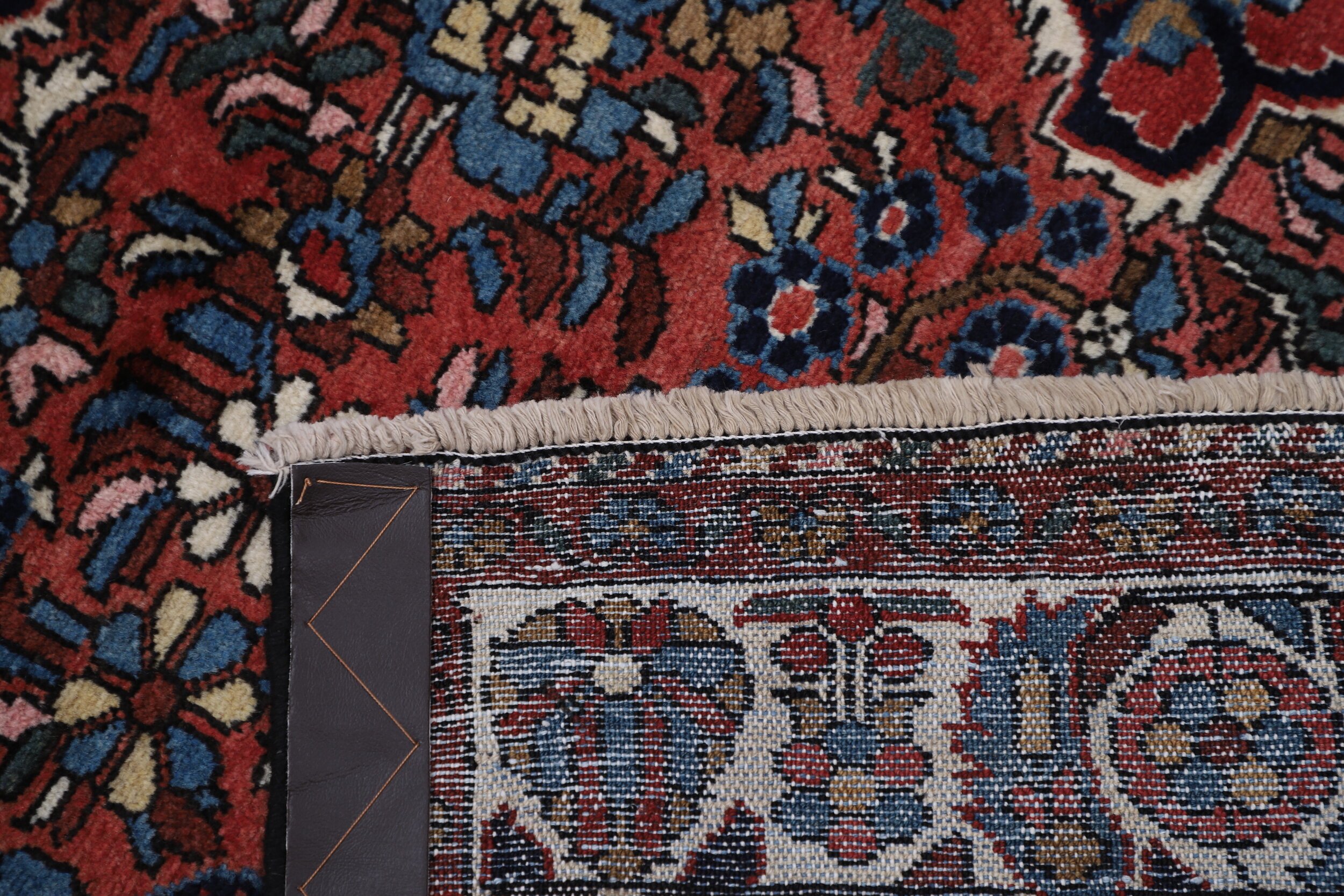4’8″ x 6’9″ Hamadan Authentic Persian Rug - thumbnail 5