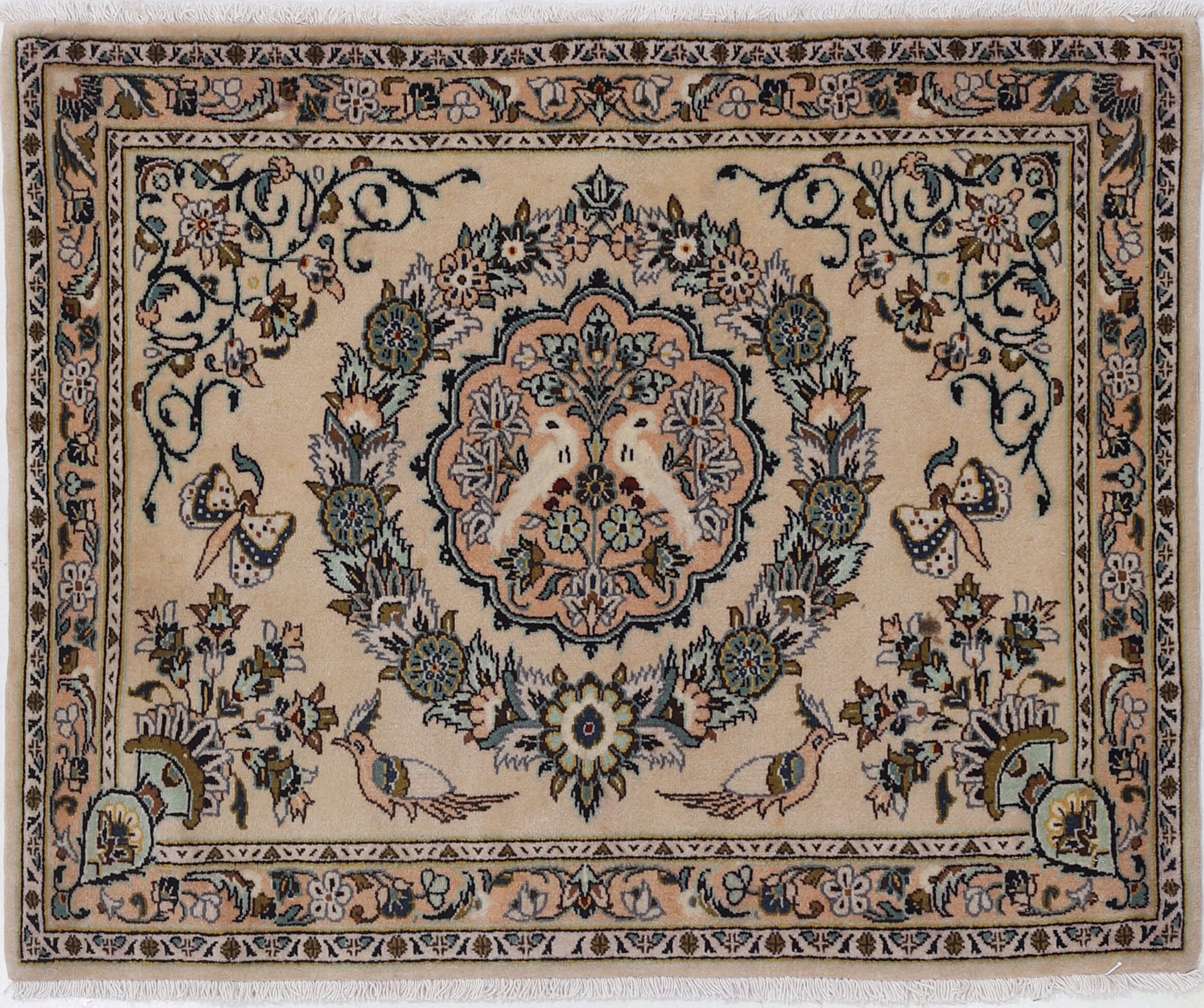 2’6″ x 3’1″ Kashan Authentic Persian Rug